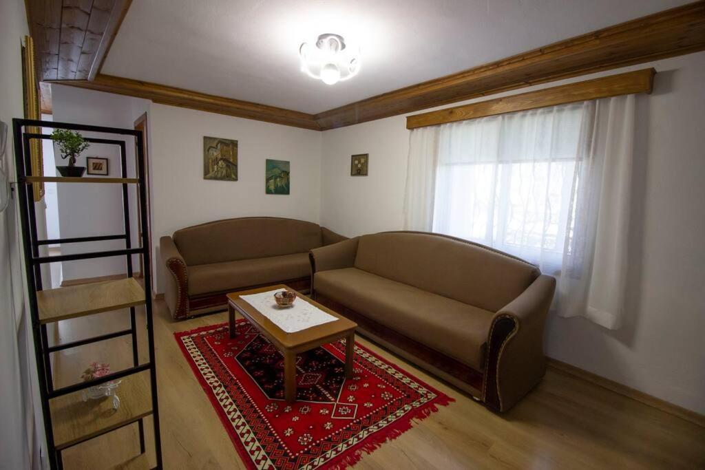 Emblematic House 3 Gjirokastër Exterior foto